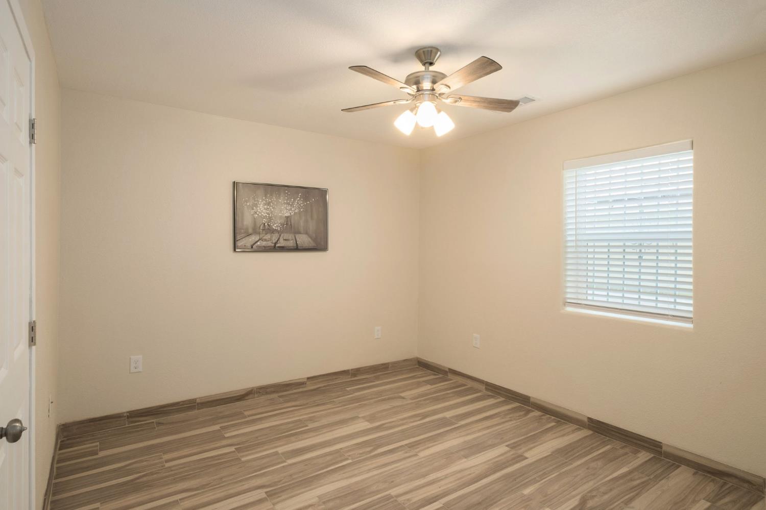 3316 E Clinton Ave, Fresno, CA 93703