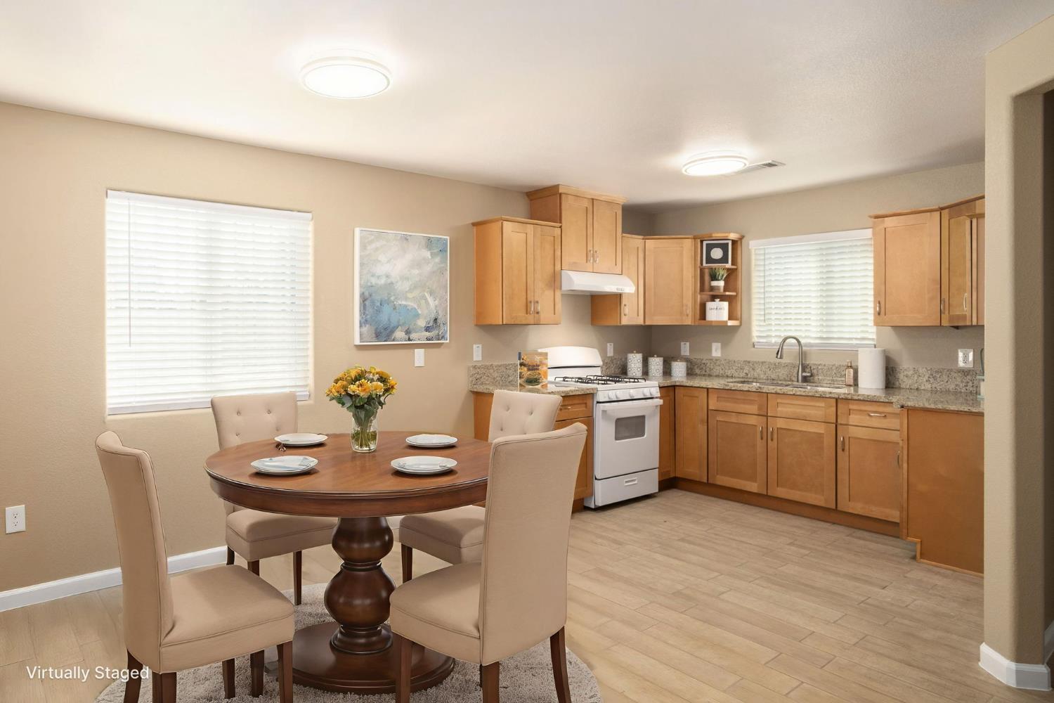 3316 E Clinton Ave, Fresno, CA 93703