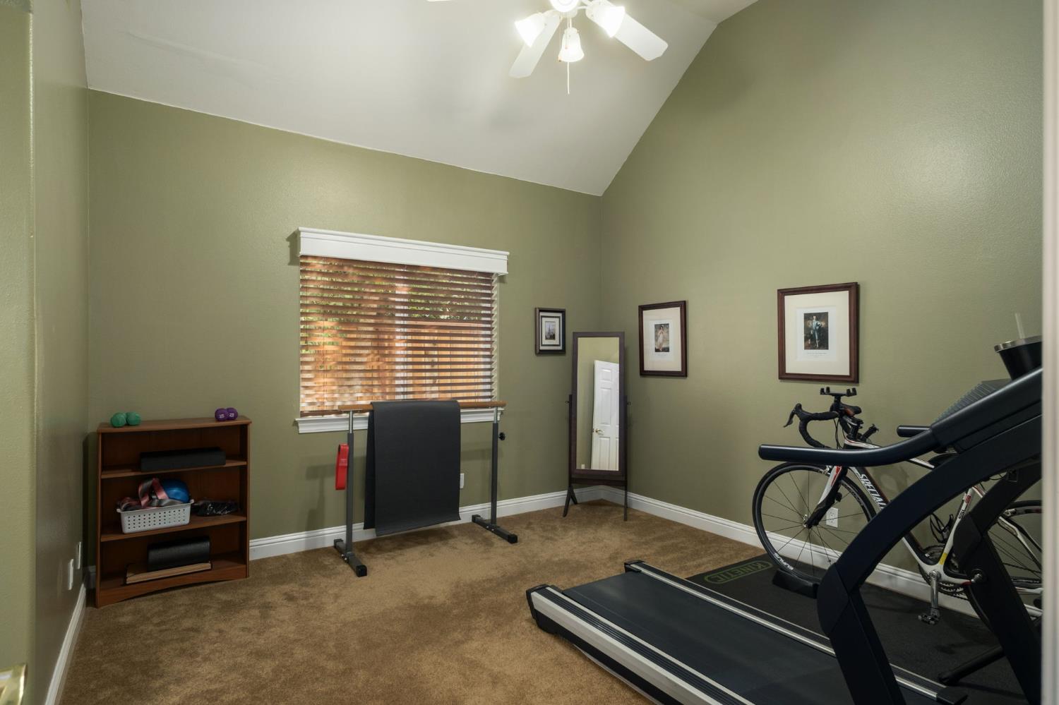 3386 E Via Monte Verdi Ave, Clovis, CA 93619