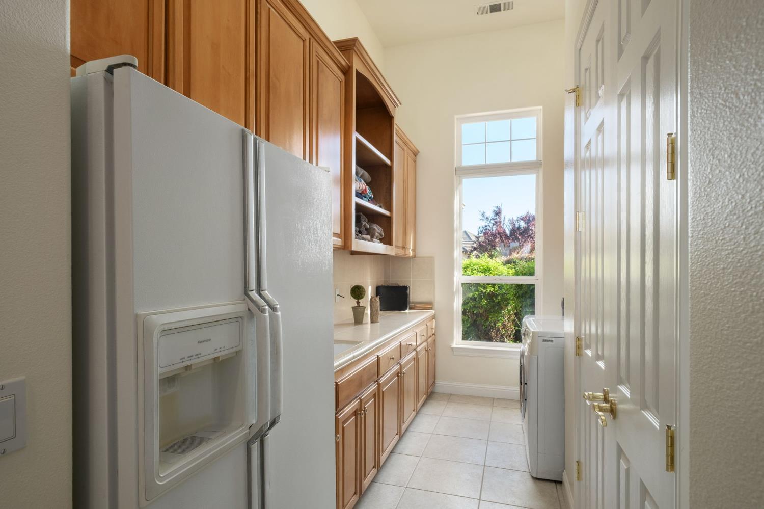 3386 E Via Monte Verdi Ave, Clovis, CA 93619