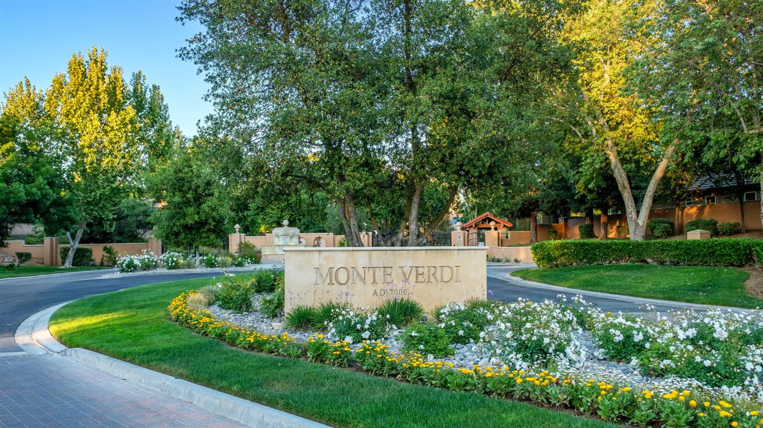 3386 E Via Monte Verdi Ave, Clovis, CA 93619